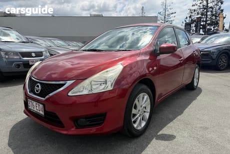 Red 2013 Nissan Pulsar Hatchback St