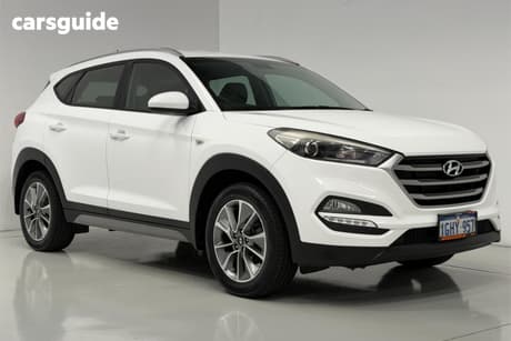 White 2017 Hyundai Tucson Wagon Active X (Fwd)