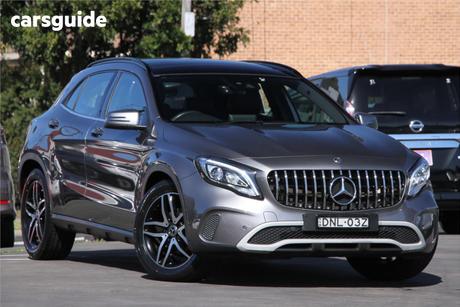 Grey 2017 Mercedes-Benz GLA180 Wagon 180