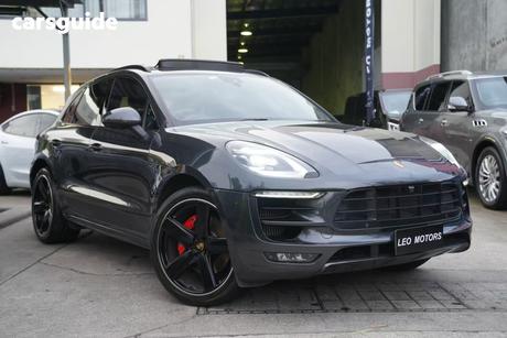 2017 Porsche Macan Wagon Gts