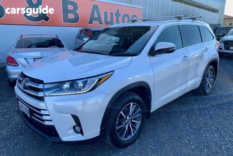 White 2017 Toyota Kluger Wagon Gxl (4X4)