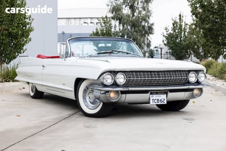 White 1961 Cadillac SERIES 62 Convertible