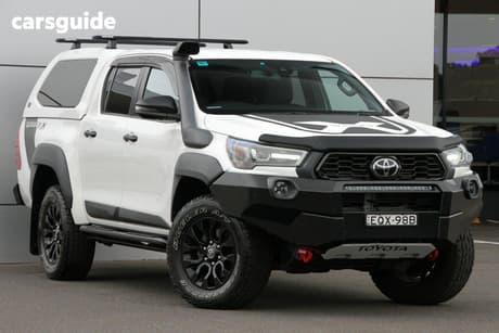White 2021 Toyota Hilux Double Cab Pick Up Rugged X (4X4)