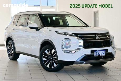 White 2025 Mitsubishi Outlander Wagon Ls 7 Seat (2Wd)