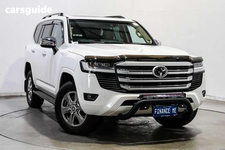 White 2023 Toyota Landcruiser Wagon Lc300 Sahara (4X4)