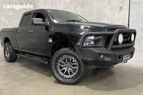 Black 2019 RAM 1500 Coach Express (4X4) Blk Pak W/Rboxes