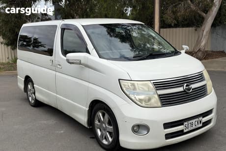 2010 Nissan Elgrand Wagon