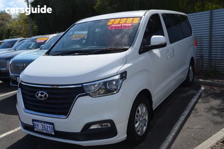 White 2019 Hyundai Imax Wagon Active