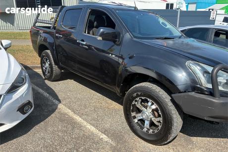 Black 2018 Isuzu D-MAX Crew Cab Utility Ls-M Hi-Ride (4X4)