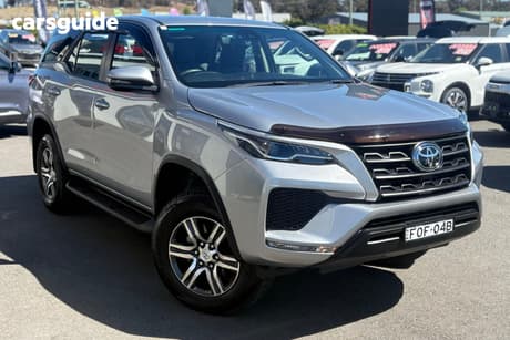 Silver 2024 Toyota Fortuner Wagon Gx