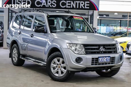 Silver 2012 Mitsubishi Pajero Wagon Glx Lwb (4X4)