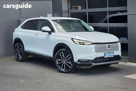 White 2025 Honda HR-V Wagon E:Hev X