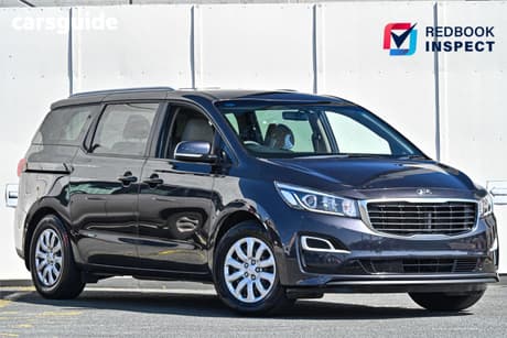 Grey 2018 Kia Carnival Wagon S