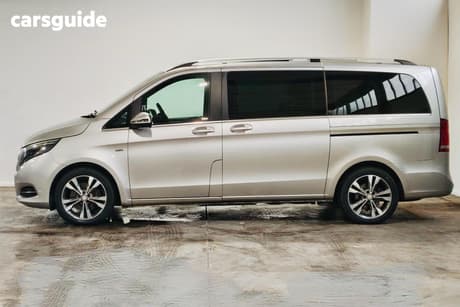 Silver 2017 Mercedes-Benz V250 Wagon D Avantgarde