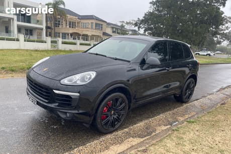 Black 2015 Porsche Cayenne Wagon Diesel