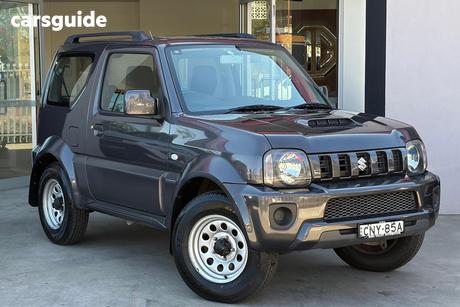 Grey 2013 Suzuki Jimny Wagon Sierra (4X4)