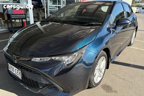 Blue 2020 Toyota Corolla Hatchback Ascent Sport + Tr Kit