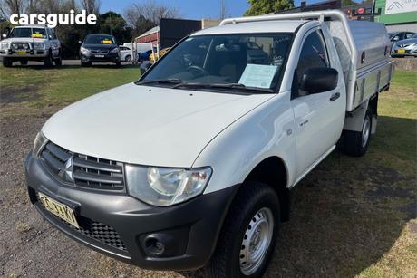 White 2013 Mitsubishi Triton Cab Chassis Gl