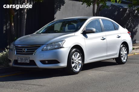 Silver 2015 Nissan Pulsar Sedan St-L