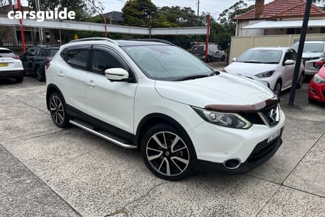 White 2017 Nissan Qashqai Wagon Ti (4X2)