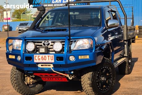 Blue 2013 Toyota Hilux Dual Cab Pick-up Sr5 (4X4)