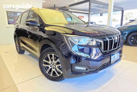 Black 2023 Mahindra XUV700 Wagon Ax7L
