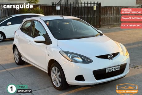 White 2009 Mazda 2 Hatchback Maxx