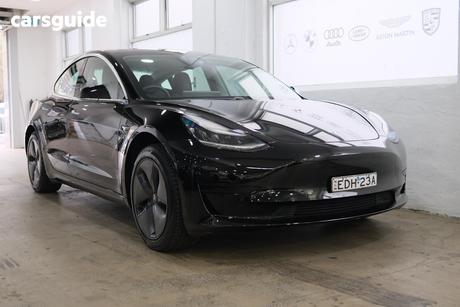 Black 2019 Tesla Model 3 Sedan Standard Range Plus