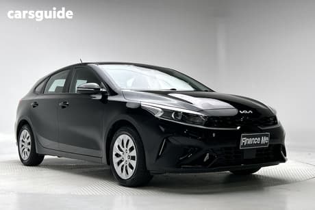 Black 2024 Kia Cerato Hatchback S