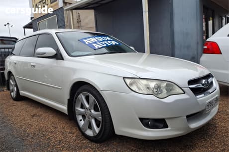 White 2009 Subaru Liberty Wagon 2.5I