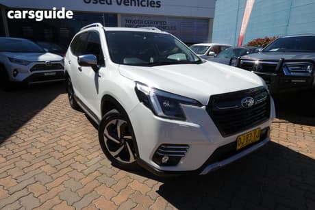 White 2023 Subaru Forester Wagon Hybrid S (Awd)