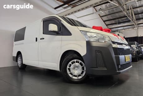 White 2020 Toyota HiAce Commercial GDH300R VAN LWB 5DR SPTS AUTO 6SP 1095KG 2.8DT