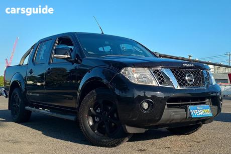 Black 2012 Nissan Navara Dual Cab Pick-up St (4X2)
