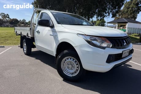 White 2018 Mitsubishi Triton Cab Chassis Glx