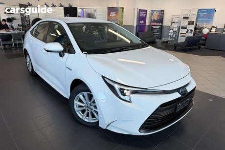 White 2024 Toyota Corolla Sedan Ascent Sport + Conv Pk Hybrid
