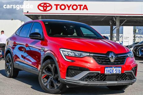 Red 2022 Renault Arkana Coupe R.S. Line