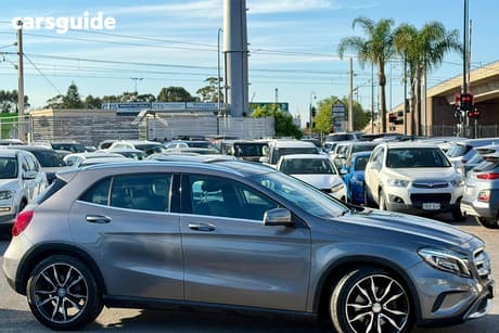 Grey 2016 Mercedes-Benz GLA250 Wagon 4Matic