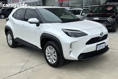 White 2023 Toyota Yaris Cross Wagon Gx Hybrid