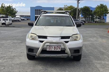 2005 Mitsubishi Outlander Wagon Ls
