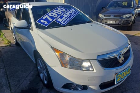 White 2014 Holden Cruze Sedan Equipe