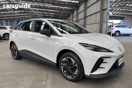 White 2025 MG MG4 Hatchback Excite 51 125Kw