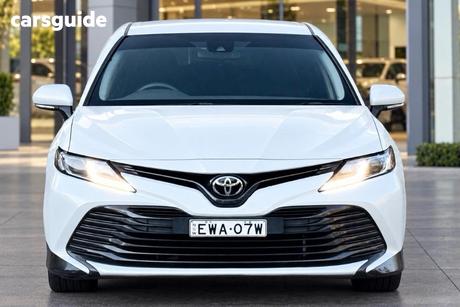 White 2019 Toyota Camry Sedan Ascent