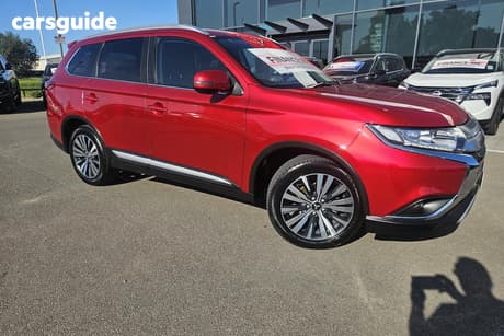 Red 2019 Mitsubishi Outlander Wagon Ls 7 Seat (2Wd)