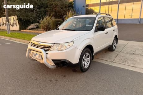 White 2010 Subaru Forester Wagon X