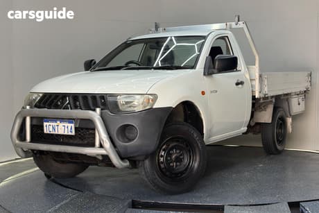 White 2007 Mitsubishi Triton Cab Chassis Gl
