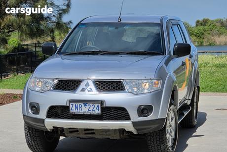 Silver 2011 Mitsubishi Challenger Wagon (4X2)