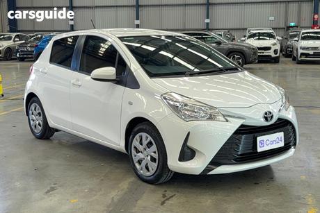 White 2019 Toyota Yaris Hatchback Ascent