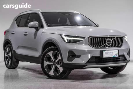 Grey 2025 Volvo XC40 Wagon Ultra B4 Bright