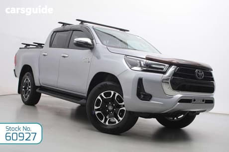 Silver 2021 Toyota Hilux Double Cab Pick Up Sr5 (4X4)