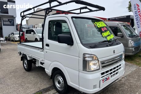 White 2025 Suzuki Carry OtherCar